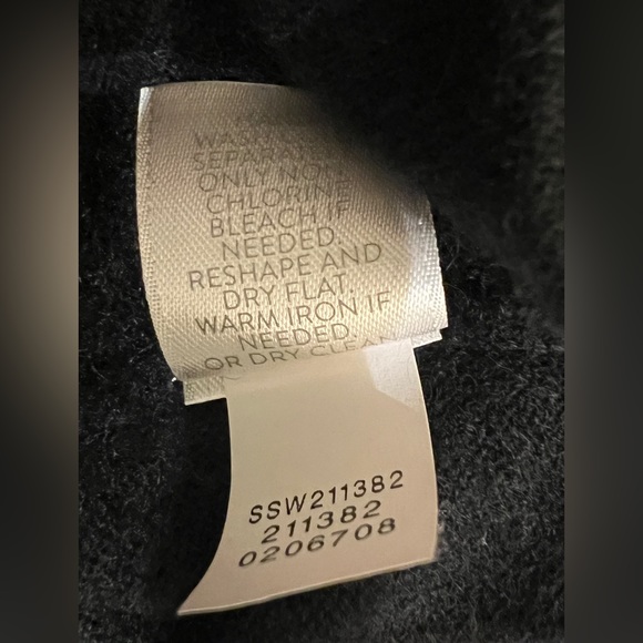 JJill 100% Cashmere Draped-Neck Sweater. Soft! Plush! Black. LP & XLP. EUC. - Picture 6 of 10